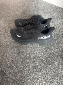 Hoka clifton 9 size 8 women's