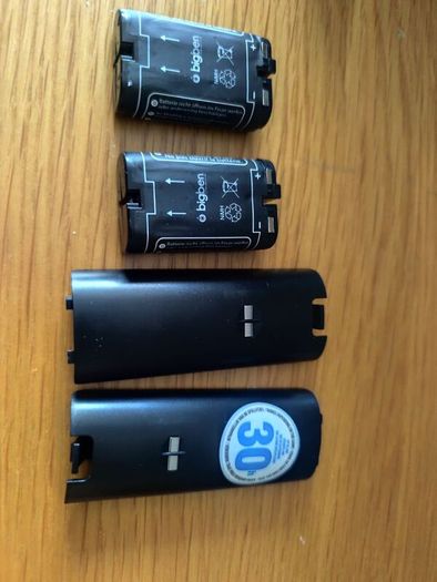 Wii remote rechargeable battery packs x 2 and charger