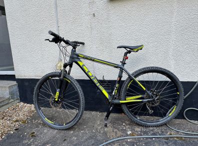 mountain bike