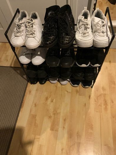shoe rack( no price below)