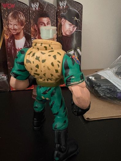 chip hazard small soldiers figure