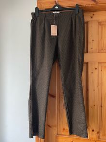 Jacquard trousers size 16