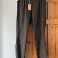 Jacquard trousers size 16