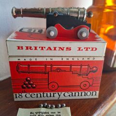 Vintage cannon
