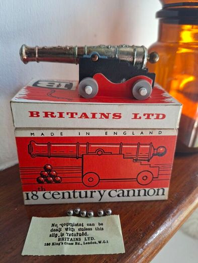 Vintage cannon