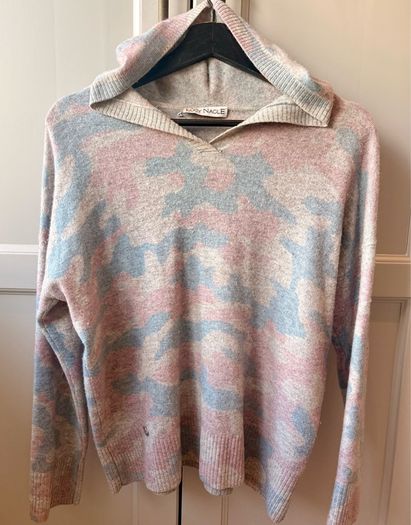 Lucy Nagle 100% cashmere hooded sweater.