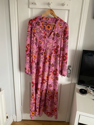 Ladies boho style pink floral dress