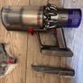 Dyson V10(Like new) Image 3