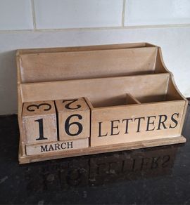Wooden letter rack and perpetual calendar