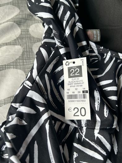 swimming costume