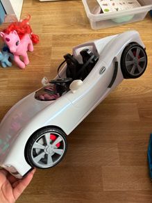 Rainbow High Car