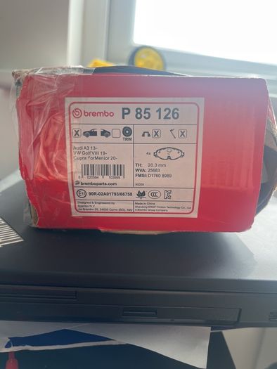 brembo brake pads p85 126