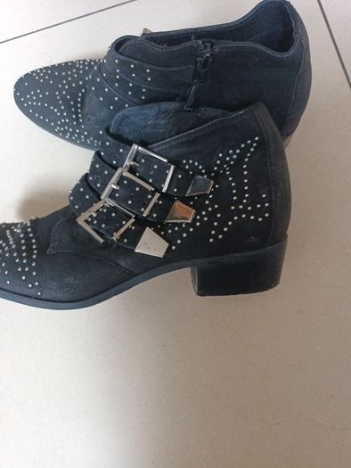 Office Of London Black  Faux Suede Ankle Boots.  S. 41 -8