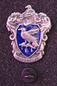 Harry Potter, ravenclaw, pin back badge.