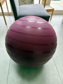 Decathlon Domyos gym ball/ fitness ball / pregnancy ball 65 cm