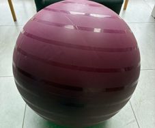 Decathlon Domyos gym ball/ fitness ball / pregnancy ball 65 cm