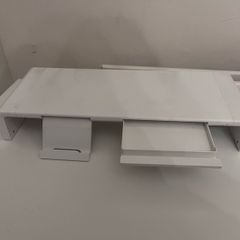 Laptop stand