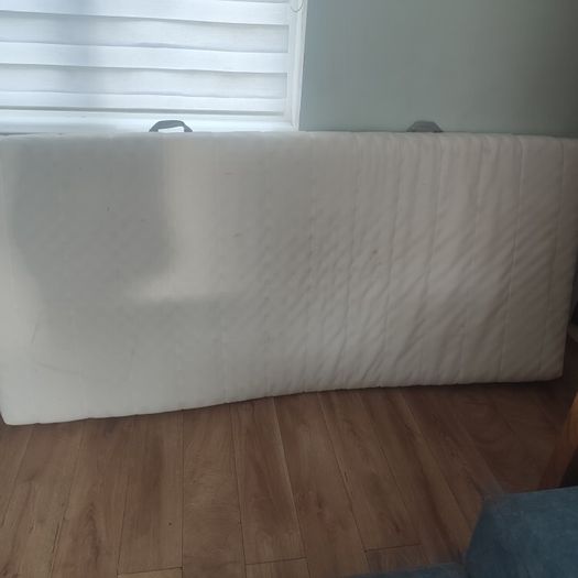 Single mattress