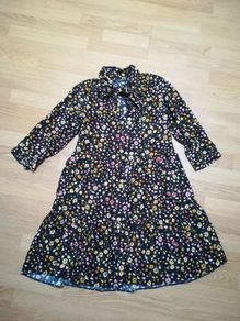 Floral print dress with a bow in front