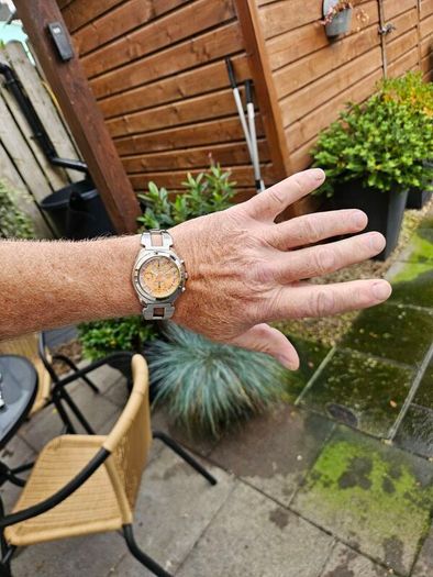 Watch Seiko AKA Chronograph.