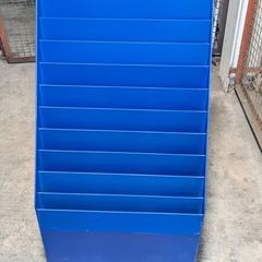 shop cards display stand