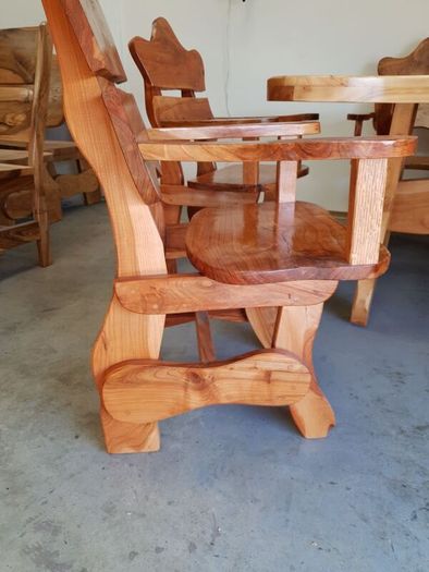 Cherry table and 6 chairs