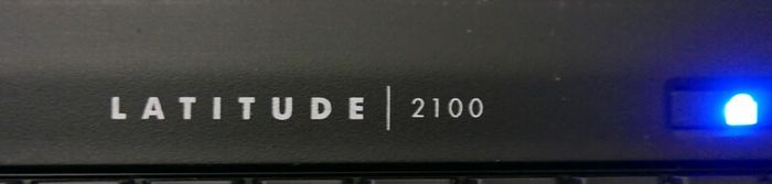 Dell Latitude 2100 150GB HDD Intel Atom Core 2GB RAM 10.1" Laptop works fine