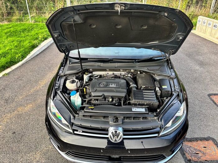 2014 Volkswagen Golf R