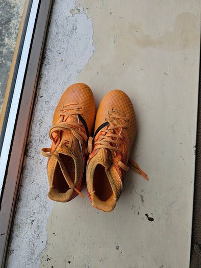 Kids football boots