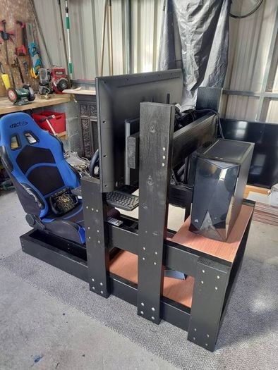 Sim racing rig