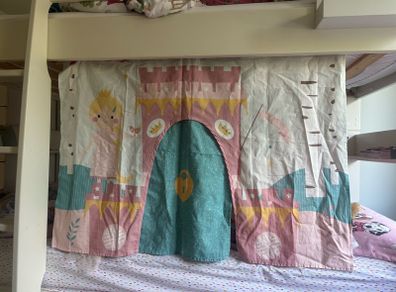 Bunkbed curtains