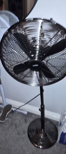standing fan