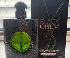 Yves St Lauren Black Opium