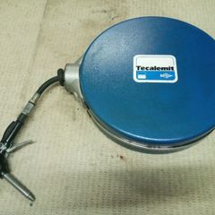 Tecalemit retractable garage oil hose reel