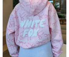 White fox posy bow hoodie