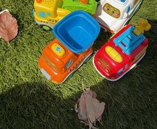 Toot Toot vehicle selection