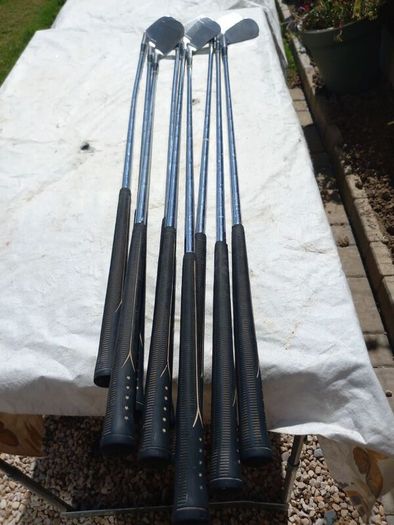 Rangefinder Golf irons. Right handed clubs