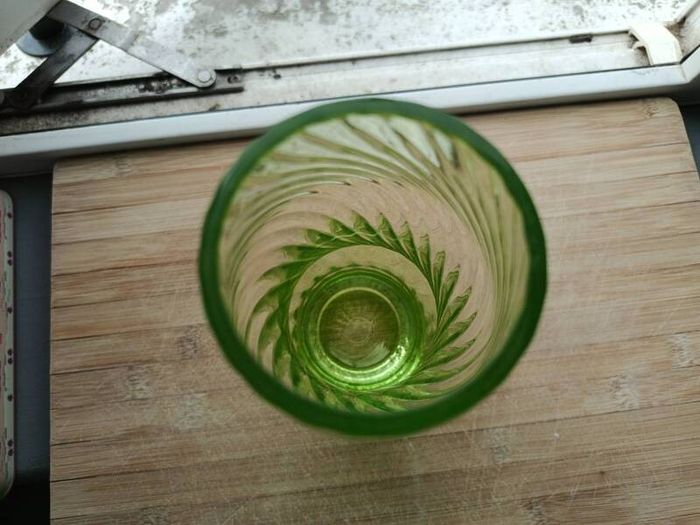 Vintage Humppila Green Swirl Glass Vase