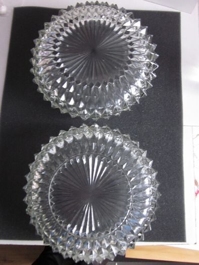 Two Vintage Indiana Glass Diamond Point  Bowls