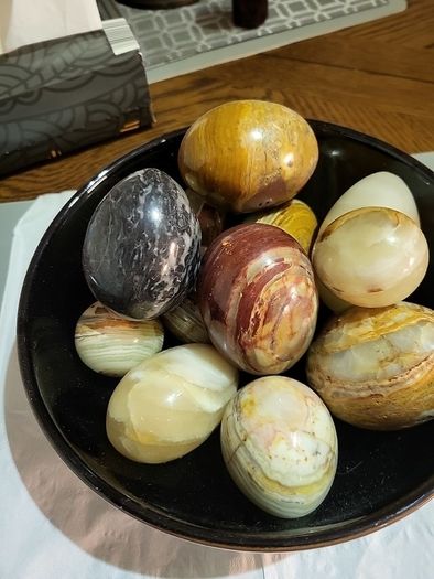 Eggs quartz agate 10 euro each