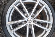 19" Vw Alloys with tyres