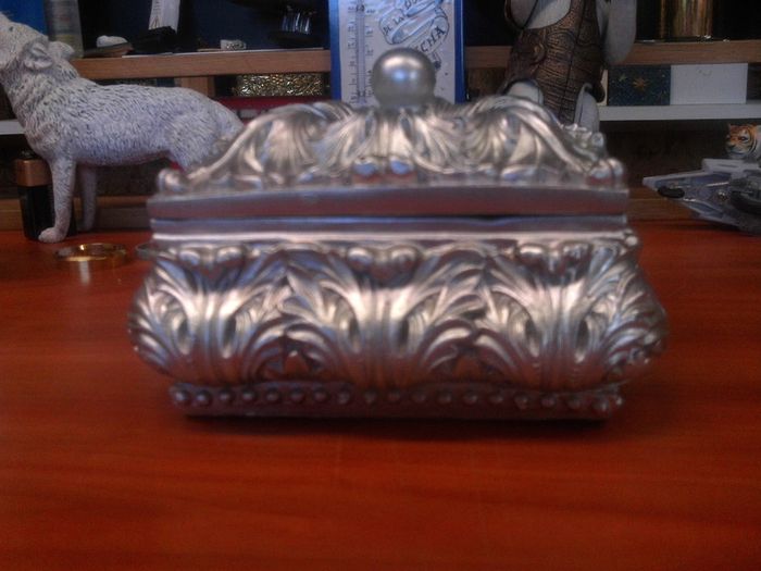 Trinket box