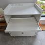 changing table Image 3