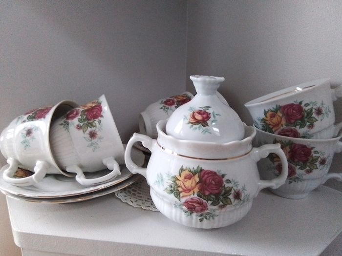 China Cups & Saucers + Lidded Sugar Bowl