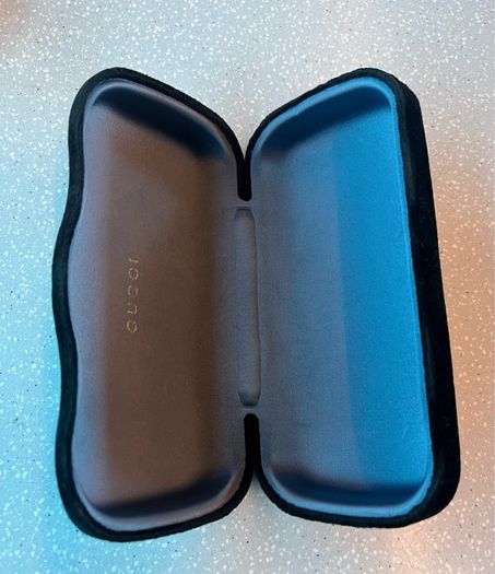 Gucci sunglasses Genuine velvet hard case