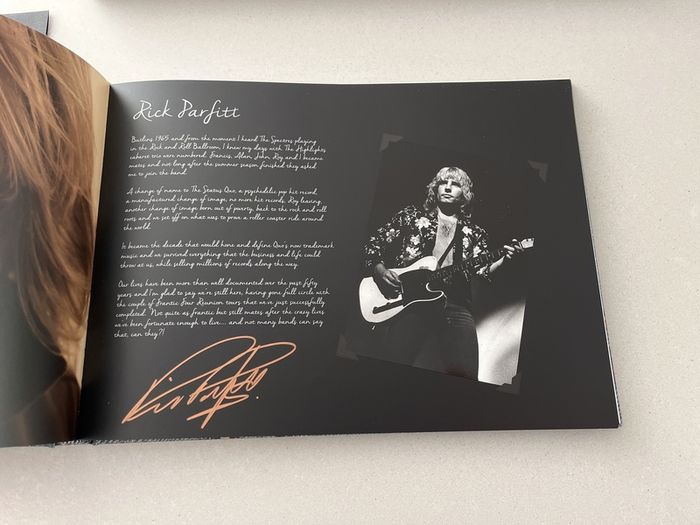 SIGNED:Status Quo - Farewell Frantic Four. Limited edition 91 of 750