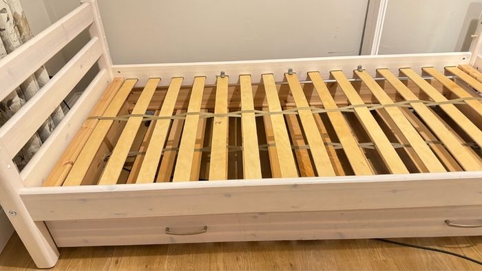 single bed