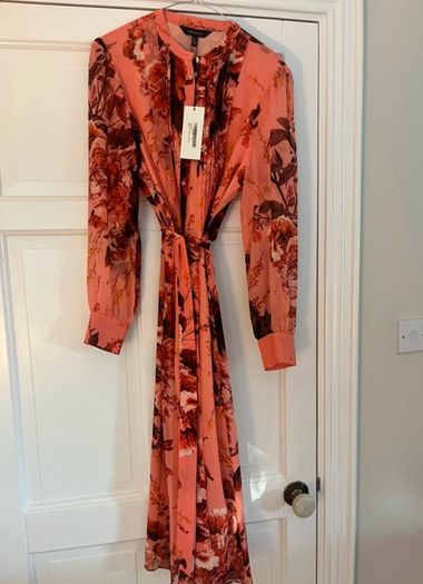 Karen Millen Dress size 16 more like a 12