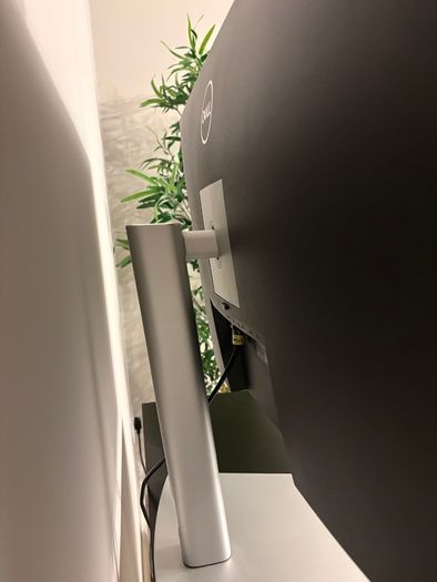 Monitor Dell 32 inch P3223QE