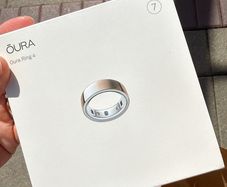 Oura ring gen 4 size 7 Rold gold